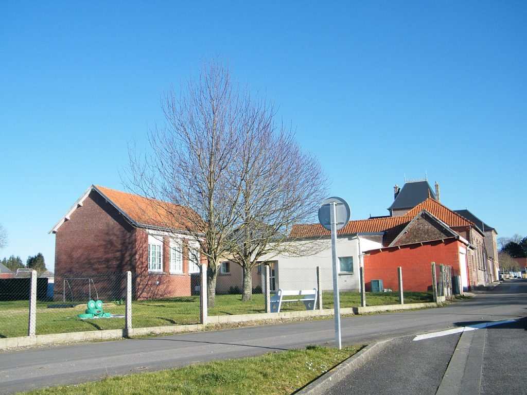 COMMUNE EMBREVILLE